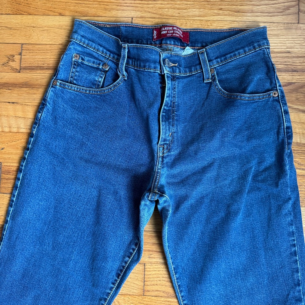 Levi's Vintage Jeans Women’s 10L Blue Denim 550 Classic Relaxed Boot Cut Stretch - Picture 2 of 11